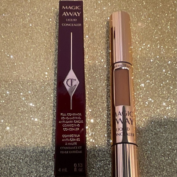 Charlotte Tilbury Magic Away Liquid Concealer in 15.5 - Picture 3 of 8